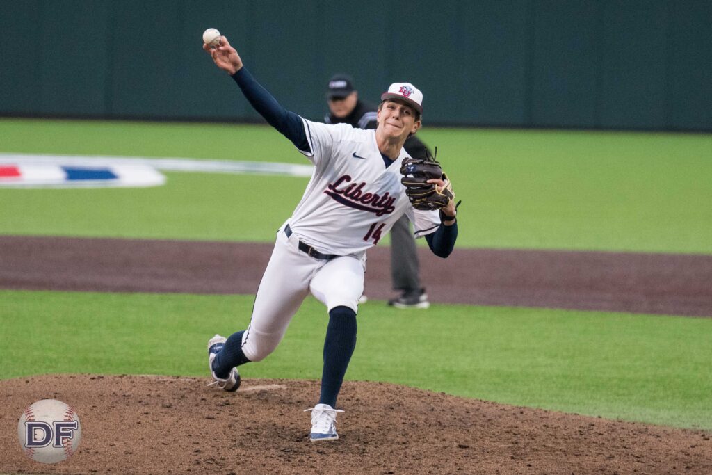 Todd Hudson Pitching